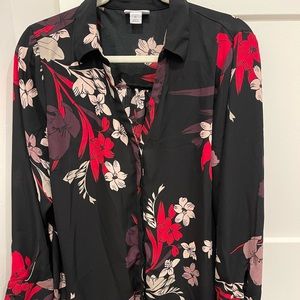 Liz Claiborne black floral blouse